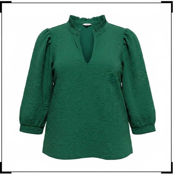 crown & ivy Tops - Crown & Ivy Blouse Women L Green Ruffle Neck Textured Puff Sleeve Top